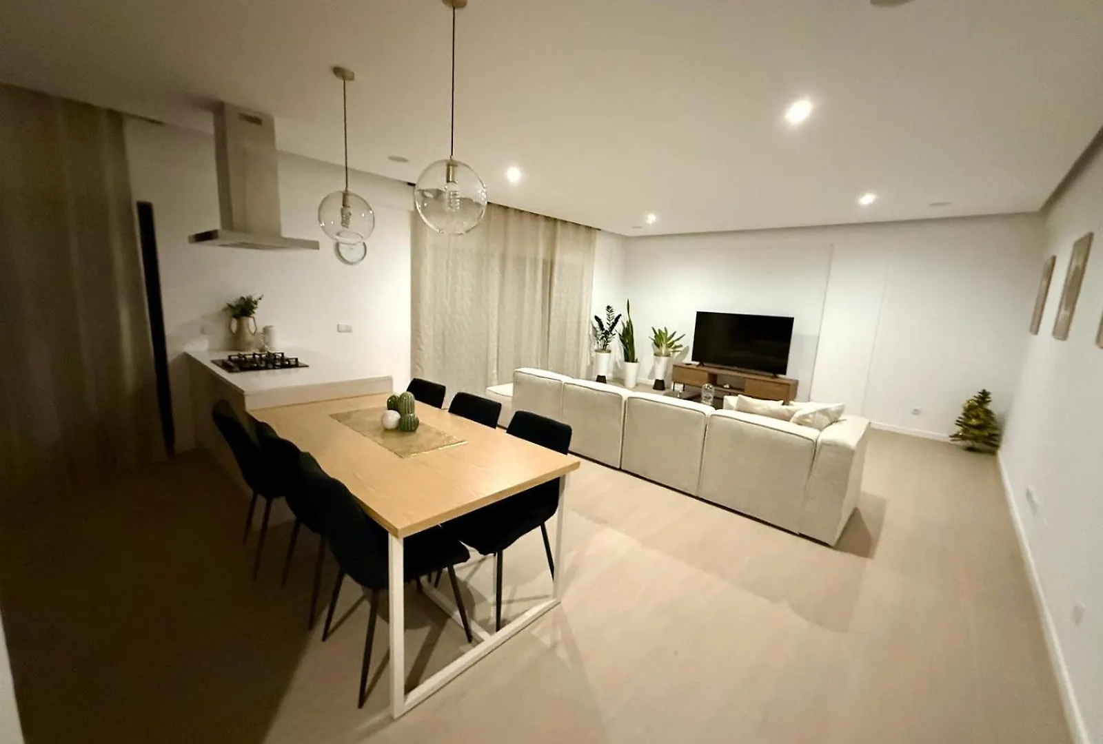 Duplex Khya T1-T4, Palmarejo Grande Apartment Praia